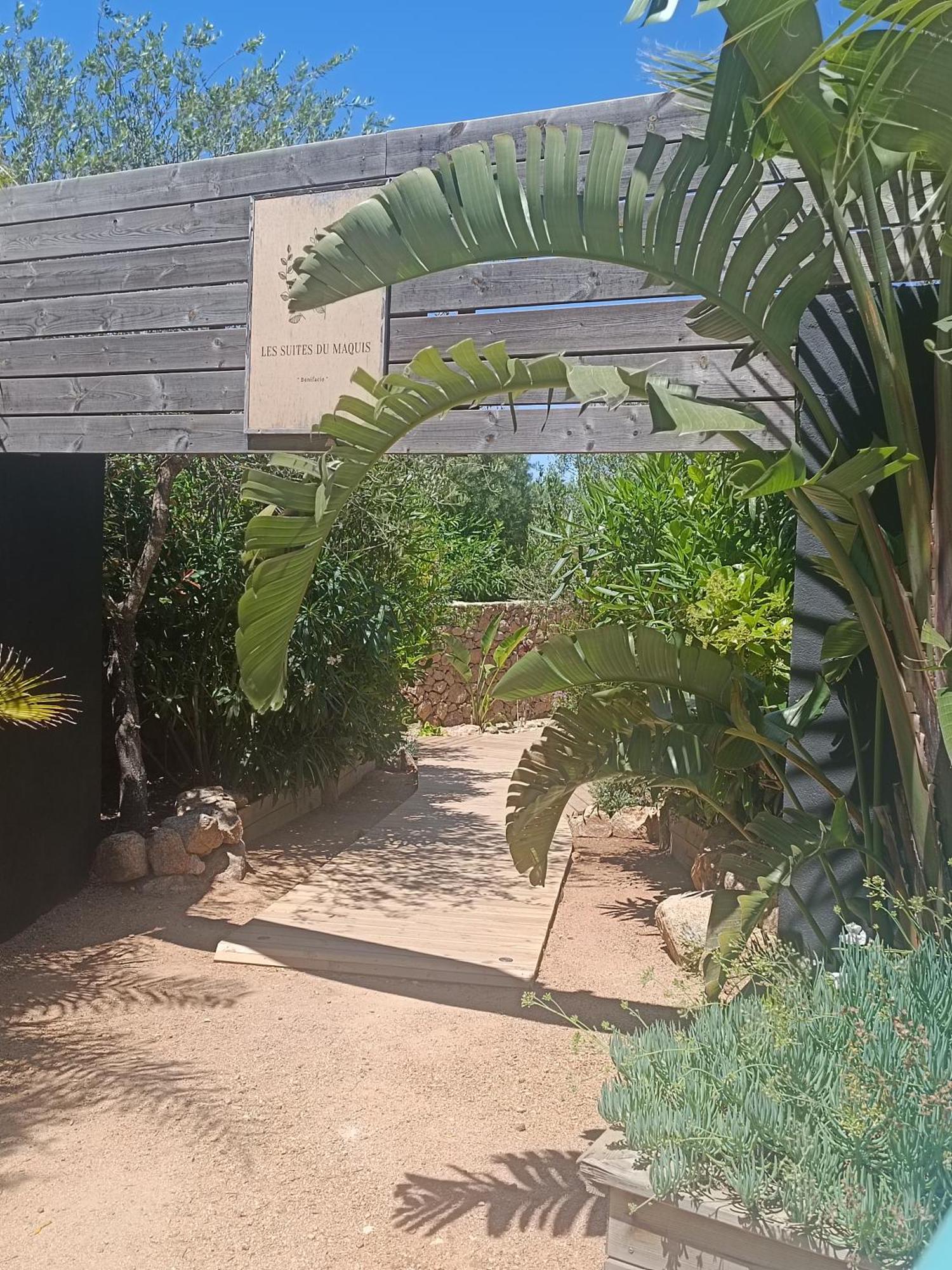 Hotel Les Du Maquis 4*